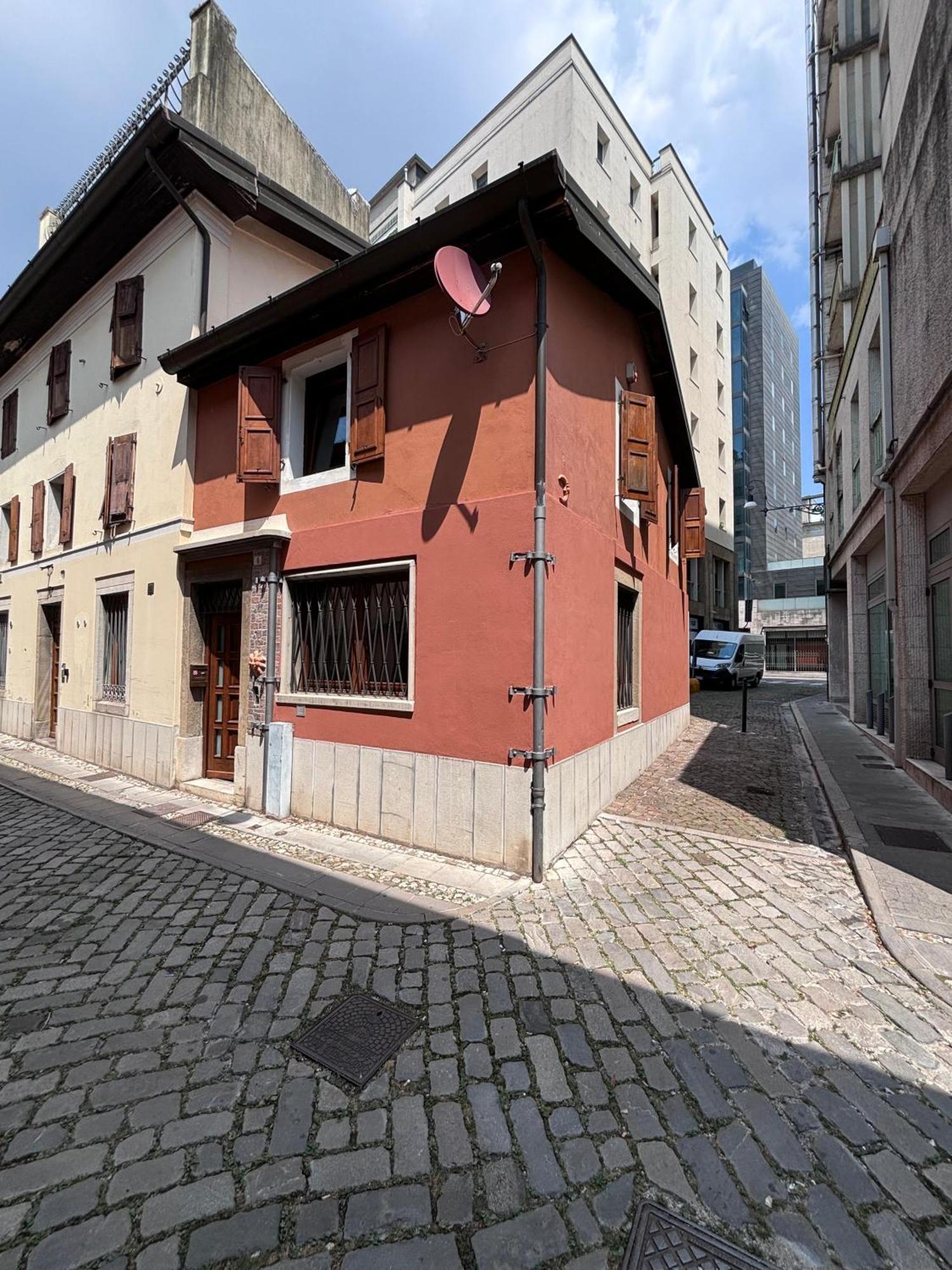 Вилла Casa Via Del Sale Удине Экстерьер фото